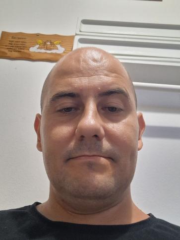 Mihály, 44 éves szigetszentmiklósi társkereső férfi profil fotója