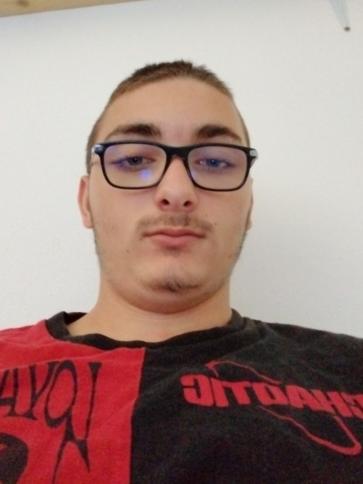 Kevin, 22 éves ausztriai társkereső férfi profil fotója