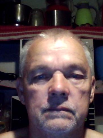 László, 67 éves nagykamarási társkereső férfi profil fotója