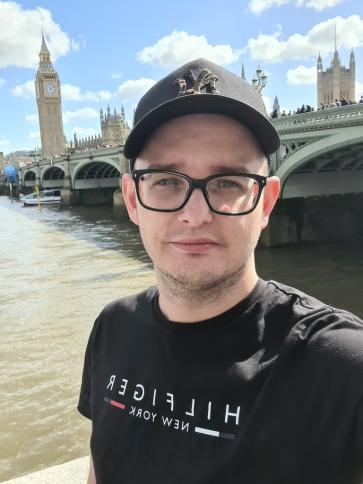 Zsolt, 32 éves békéscsabai társkereső férfi profil fotója