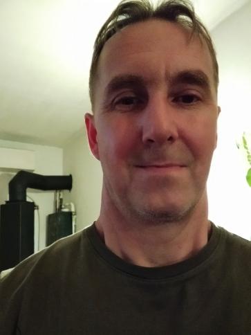 Zsolt, 52 éves esztergomi társkereső férfi profil fotója