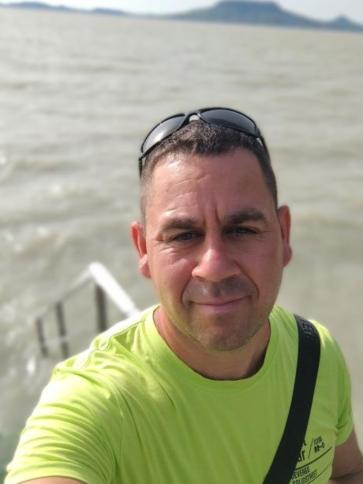 Gyuszi, 39 éves buzsáki társkereső férfi profil fotója