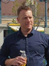 Sziasztok! Andris vagyok. Diplomás Budapest XX. kerületi társkereső nőket keresek ismerkedési célból.