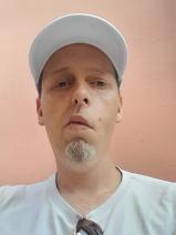 Sziasztok! Csaba vagyok. Komoly csolnoki párkereső nők jelentkezését várom.