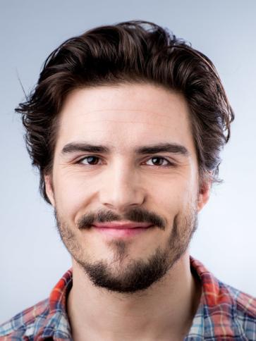 Ádám