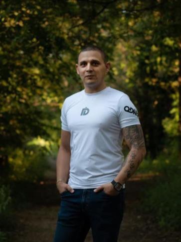 János, 37 éves Budapest IV. kerületi társkereső férfi profil fotója