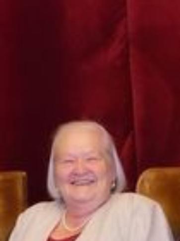 Teri, 76 éves nagykanizsai társkereső nő profil fotója