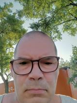 Sziasztok! István vagyok. Komoly nyírbogdányi párkereső nők jelentkezését várom.