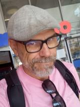 Sziasztok! Attila vagyok. Ingyenesen megismerhető svájci nőkkel randiznék.