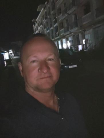 Zoltán, 44 éves kiskunhalasi társkereső férfi profil fotója