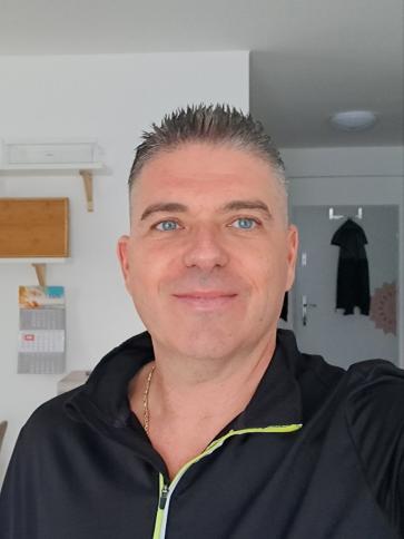 Gábor, 51 éves szombathelyi társkereső férfi profil fotója