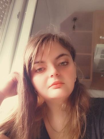 Boglárka, 21 éves Budapest VII. kerületi társkereső nő profil fotója