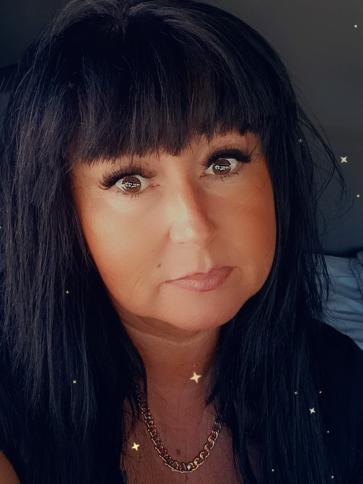 Csilla, 47 éves kecskeméti társkereső nő profil fotója