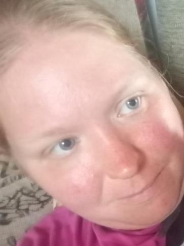 Adrienn, 32 éves székesfehérvári társkereső nő profil fotója