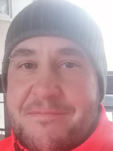 Csaba, 45 éves ceglédi társkereső férfi profil fotója