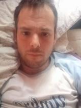 Sziasztok! Misike vagyok. Online Budapest XXII. kerületi randizni vágyó nők kattinsatok a kedvenc gombra.