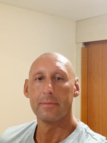 Lászlo, 47 éves ábrahámhegyi társkereső férfi profil fotója