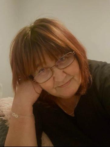 Gyöngyi, 59 éves balatonboglári társkereső nő profil fotója