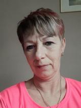 Sziasztok! Katalin vagyok. Komoly királdi társkereső férfiak jelentkezését várom.