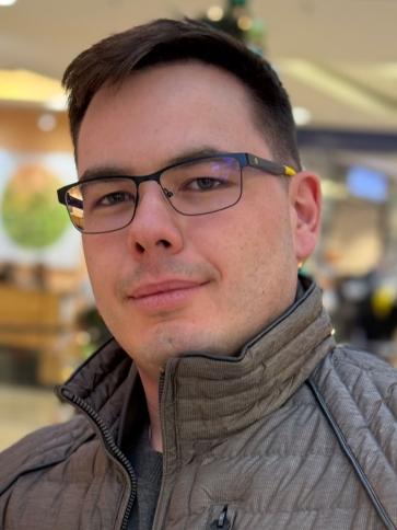 Bálint, 30 éves gödi társkereső férfi profil fotója