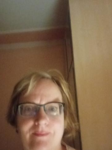 Erika, 47 éves kecskédi társkereső nő profil fotója Erika, 47 éves kecskédi társkereső nő profil fotója