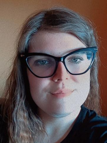 Krisztina, 19 éves szlovákiai társkereső nő profil fotója Krisztina, 19 éves szlovákiai társkereső nő profil fotója