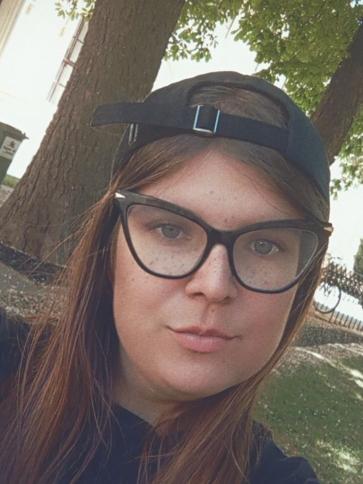 Krisztina, 19 éves szlovákiai társkereső nő profil fotója
