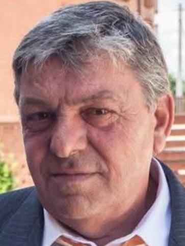 Sándor, 70 éves kartali társkereső férfi profil fotója