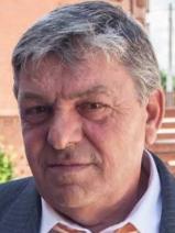 Sziasztok! Sándor vagyok. Komoly kartali párkereső nők jelentkezését várom.