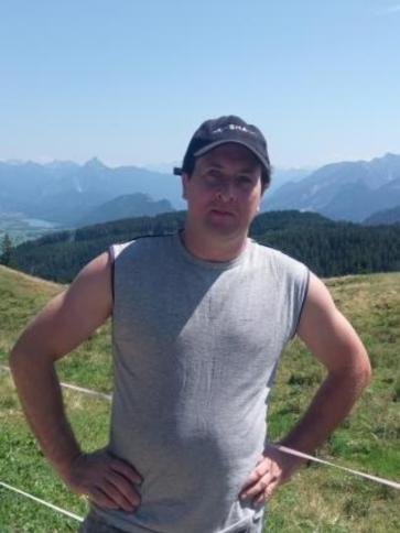 Richard, 44 éves németországi társkereső férfi profil fotója