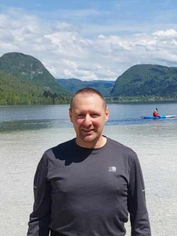 Zoli, 48 éves ausztriai társkereső férfi profil fotója
