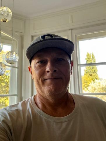 Árpád, 52 éves Budapest XIII. kerületi társkereső férfi profil fotója