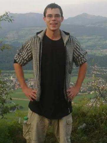 István, 31 éves zalaszentgróti társkereső férfi profil fotója