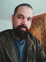 Sziasztok! Dániel vagyok. Komoly Jász-Nagykun-Szolnok megyei párkereső nők jelentkezését várom.