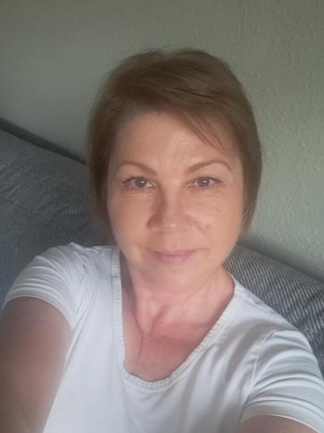Róza, 52 éves tököli társkereső nő profil fotója