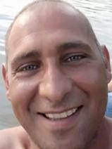 Sziasztok! Attila vagyok. Komoly paszabi párkereső nők jelentkezését várom.