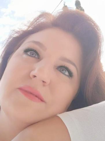 Anita, 47 éves nyíregyházi társkereső nő profil fotója Anita, 47 éves nyíregyházi társkereső nő profil fotója