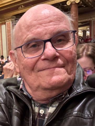 László, 79 éves Budapest XIII. kerületi társkereső férfi profil fotója