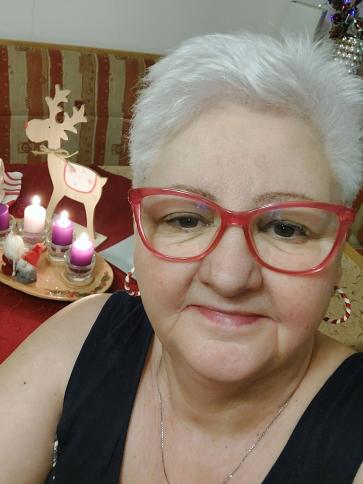 Zsuzsi, 64 éves dombóvári társkereső nő profil fotója