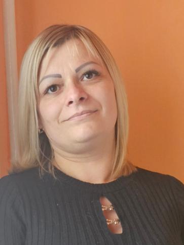 Móni, 40 éves Budapest I. kerületi társkereső nő profil fotója