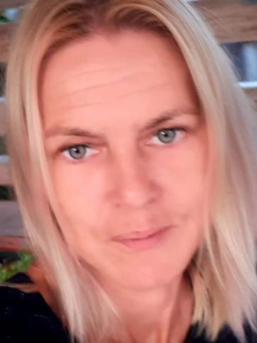 Anita, 49 éves szolnoki társkereső nő profil fotója