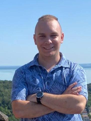 Bálint, 24 éves tabi társkereső férfi profil fotója