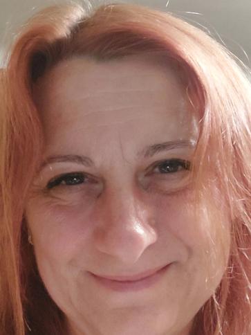 Tünde, 51 éves kiskunfélegyházi társkereső nő profil fotója