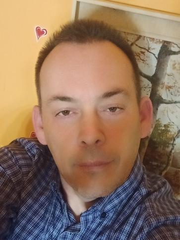 Csaba, 50 éves tapolcai társkereső férfi profil fotója