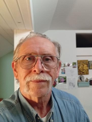 Tamás, 68 éves érdi társkereső férfi profil fotója