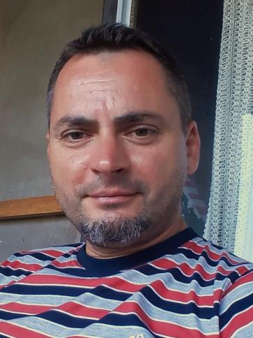 Gábor, 50 éves hatvani társkereső férfi profil fotója