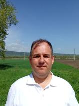 Sziasztok! Szabolcs vagyok. Komoly székesfehérvári párkereső nők jelentkezését várom.