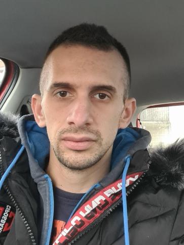 Zsolt, 35 éves Budapest XXII. kerületi társkereső férfi profil fotója