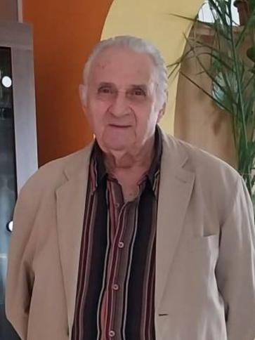 János, 85 éves Budapest III. kerületi társkereső férfi profil fotója