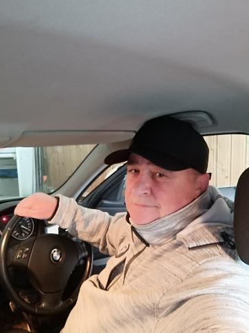 Tamás, 59 éves öttevényi társkereső férfi profil fotója